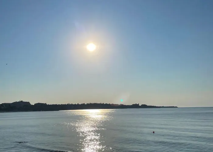 ив-бо Апартамент *